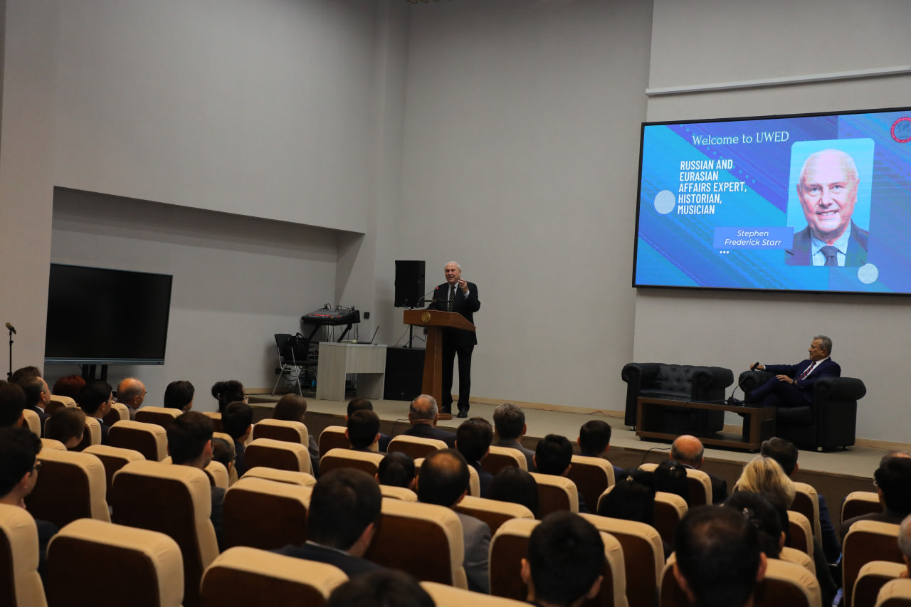 The UWED hosted a lecture by the famous American scientist Frederick Starr