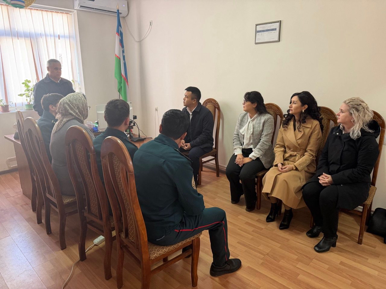 “Mahallani rivojlantirish va jamiyatni yuksaltirish yili” doirasida mahalla aholisi bilan uchrashuv o‘tkazildi