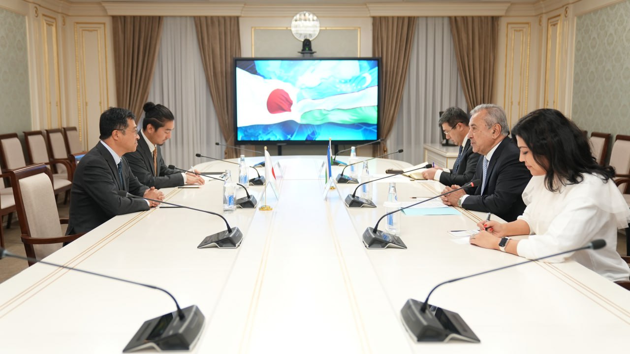 Ректор УМЭД встретился Чрезвычайным и Полномочным Послом Японии