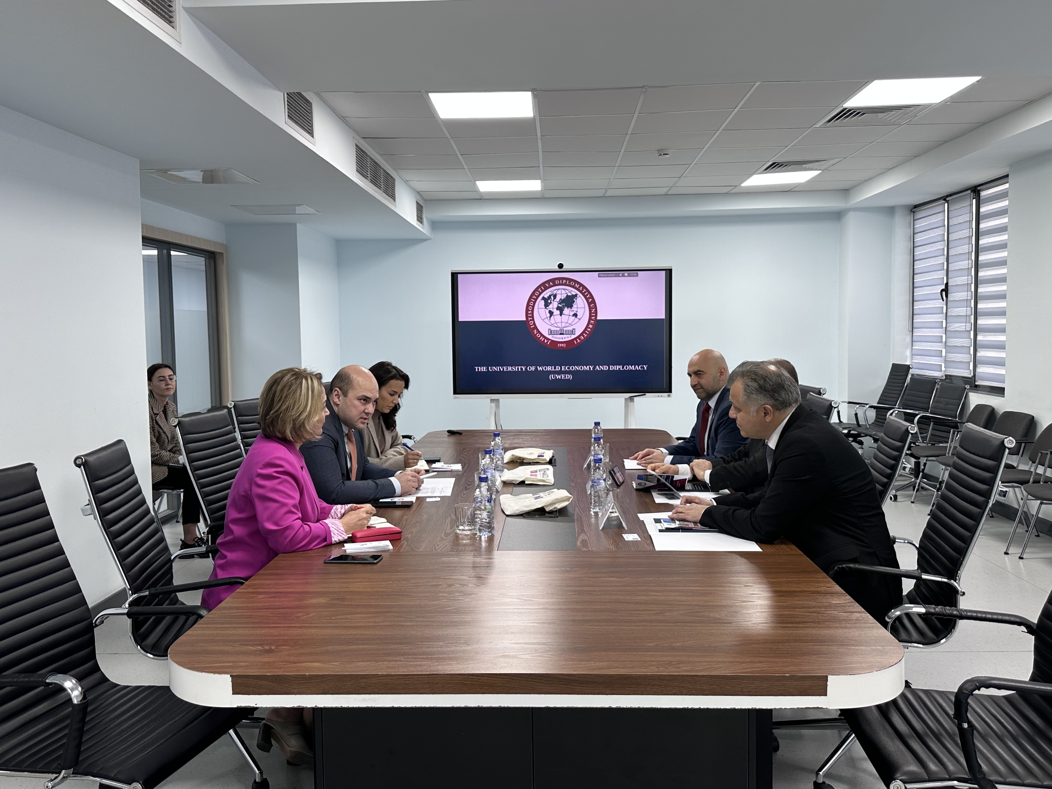 JIDU va Mexmet Akif Ersoy universiteti (MAKÜ) akademik hamkorlikni kengaytirish masalalarini muhokama qildi