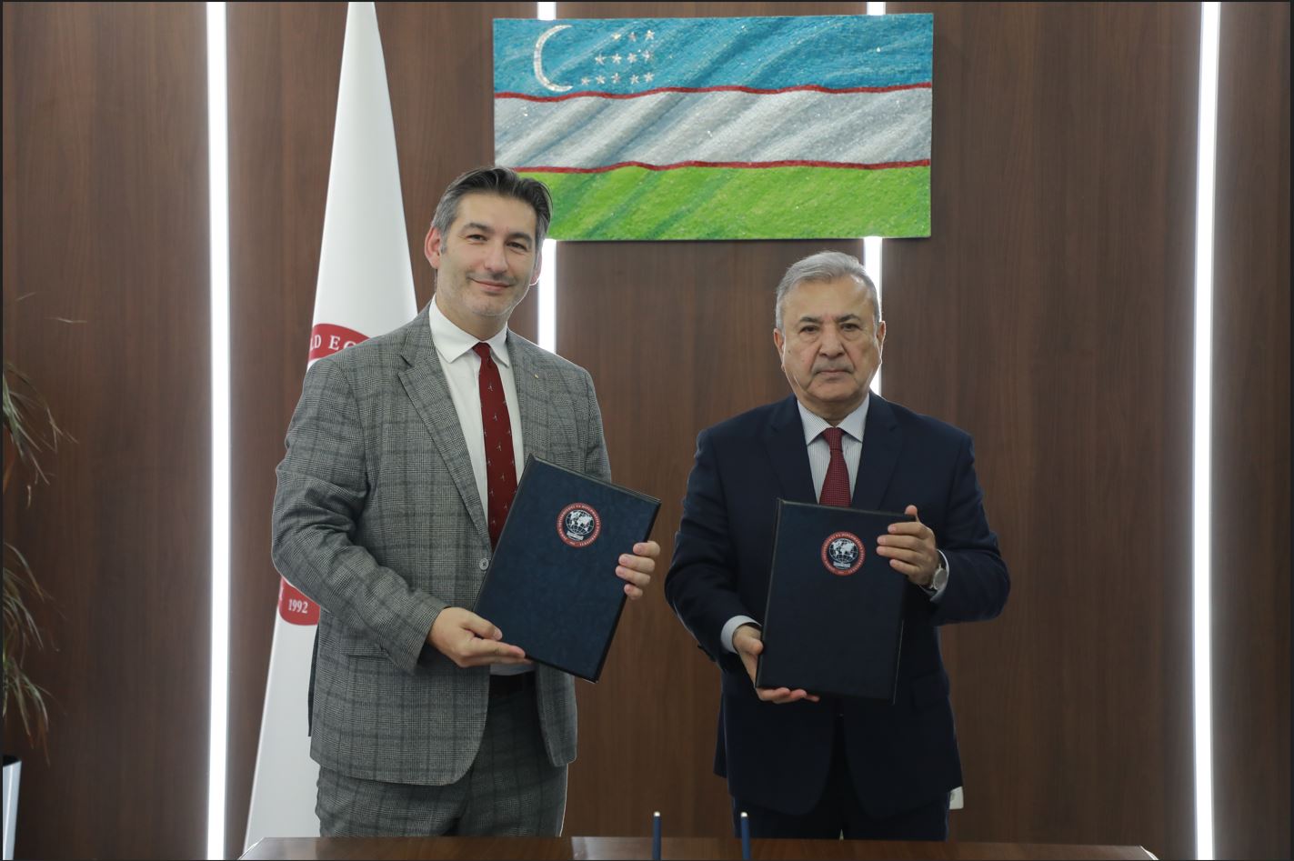 Jahon iqtisodiyoti va diplomatiya universiteti AWE Consulting bilan o‘zaro Anglashuv Memorandumini imzoladi