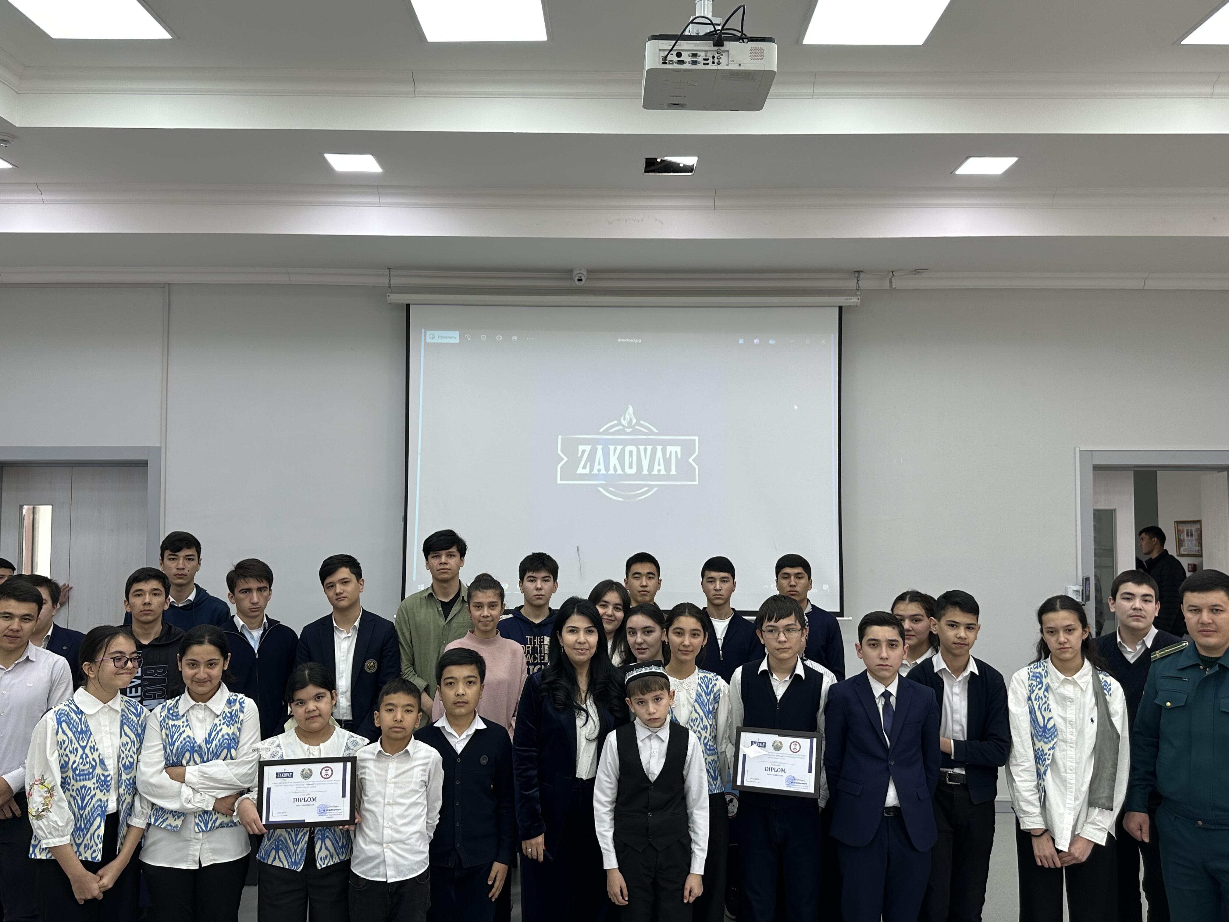 Among the students of schools and lyceums, the "Rector's Cup" was held, dedicated to the intellectual game "Zakovat"