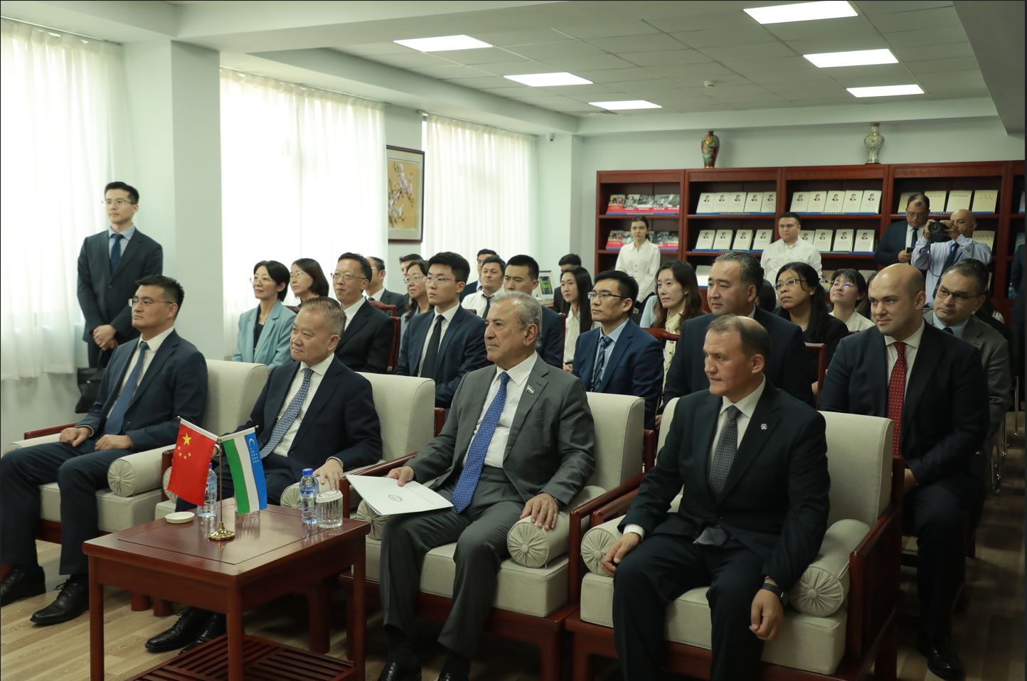 Xitoy Kommunistik partiyasi Markaziy Qo‘mitasi Xalqaro bo‘lim boshlig‘i JIDUga tashrif buyurdi