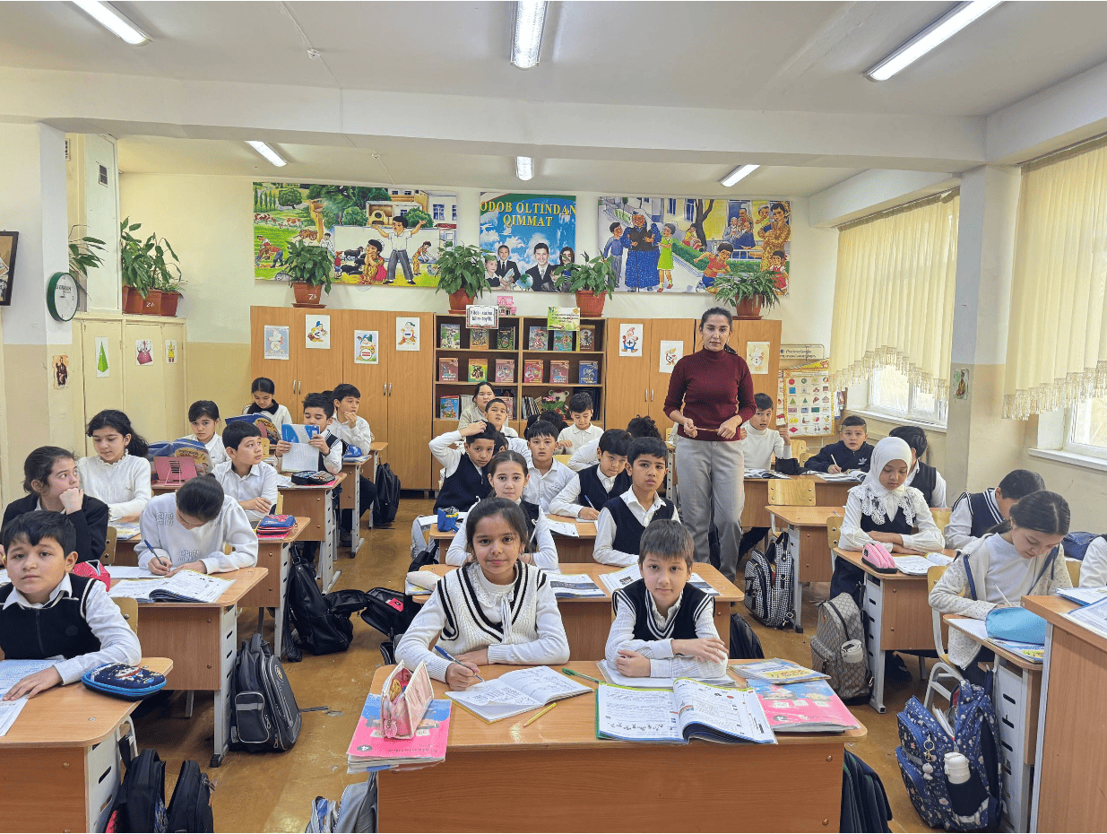 UWED representative delivers an SDG-aligned open lesson on “Health and Sports” at a public school