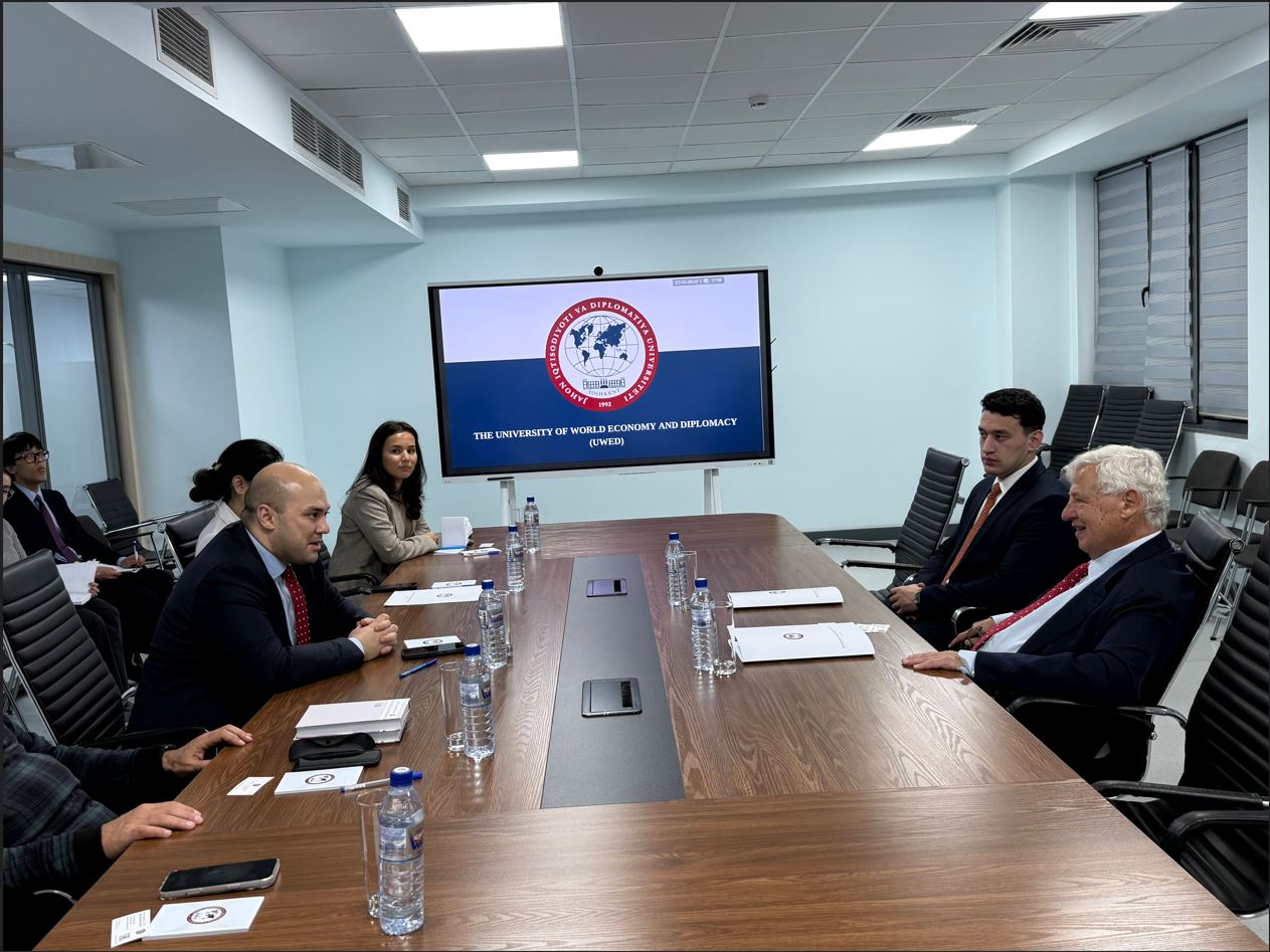 Представитель Университета Тафтса посетил УМЭД