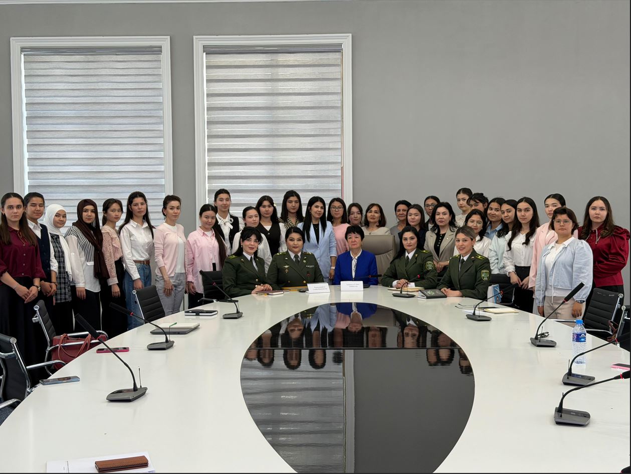 JIDUda “Yetakchi ayolning jamiyatdagi roli va oiladagi o‘rni” mavzusida ilmiy-amaliy seminar bo‘lib o‘tdi