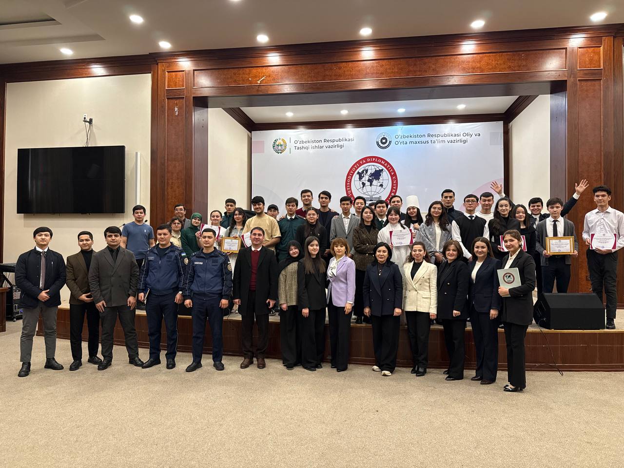 At UWED a stage performance competition was held under the slogan “Drug Addiction is the Ruin of Life”