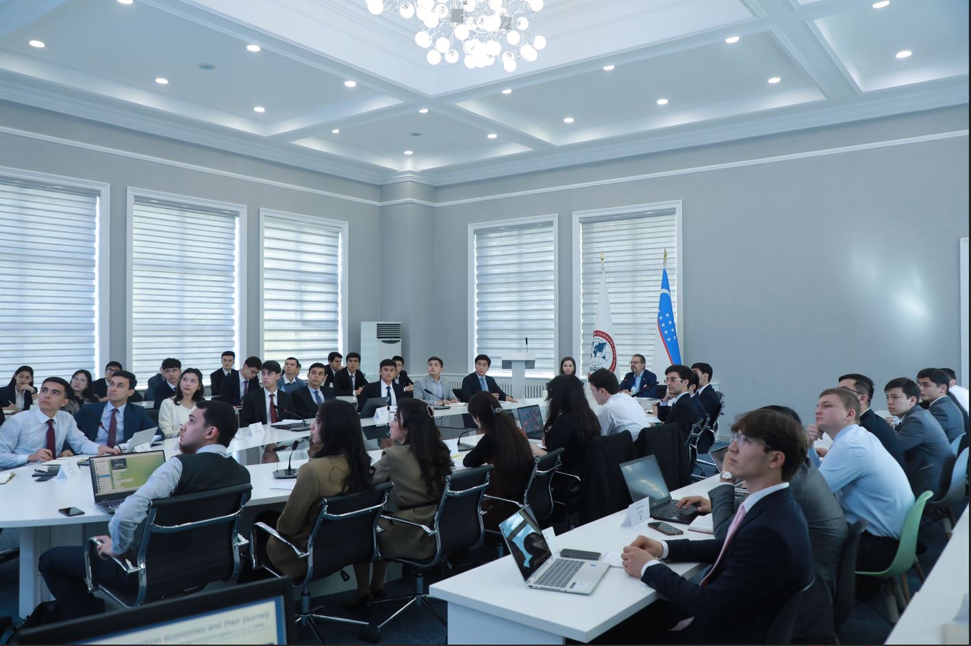 The EBRD Director in Uzbekistan gave a lecture at the UWED on the topic “Main challenges for transition economies”