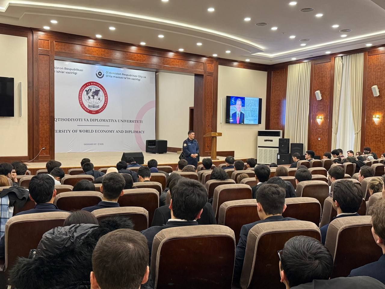 JIDUda “Huquqbuzarlik, ekstremizm, giyohvandlik va kiberjinoyatlarga qarshi profilaktika: yoshlar xavfsizligi va huquqiy ong” mavzusida targ‘ibot tadbiri o‘tkazildi