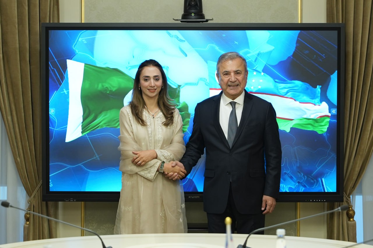JIDU rektori Pokiston Islom Respublikasi Senati Raisining maslahatchisi bilan uchrashuv o‘tkazdi