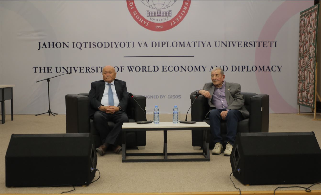 Meeting with Academician Sh.K. Formanov at UWED: the science of regularities in the world of data