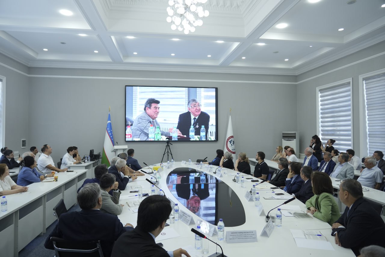 В УМЭД состоялся круглый стол на тему «Реформа административного права: жизненный путь»
