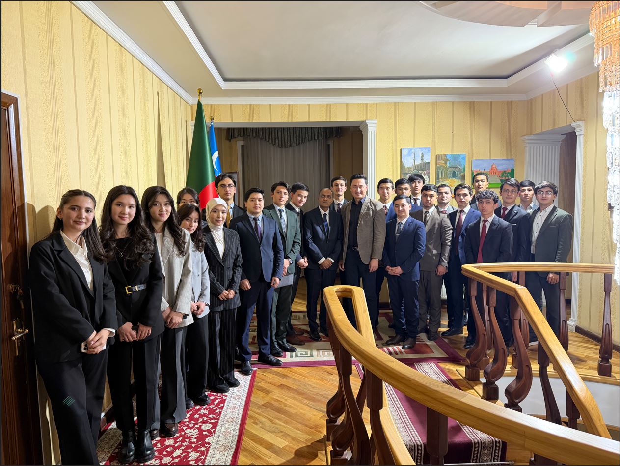 JIDU talabalari Bangladesh Xalq Respublikasining Oʻzbekistondagi elchixonasiga tashrif buyurdi