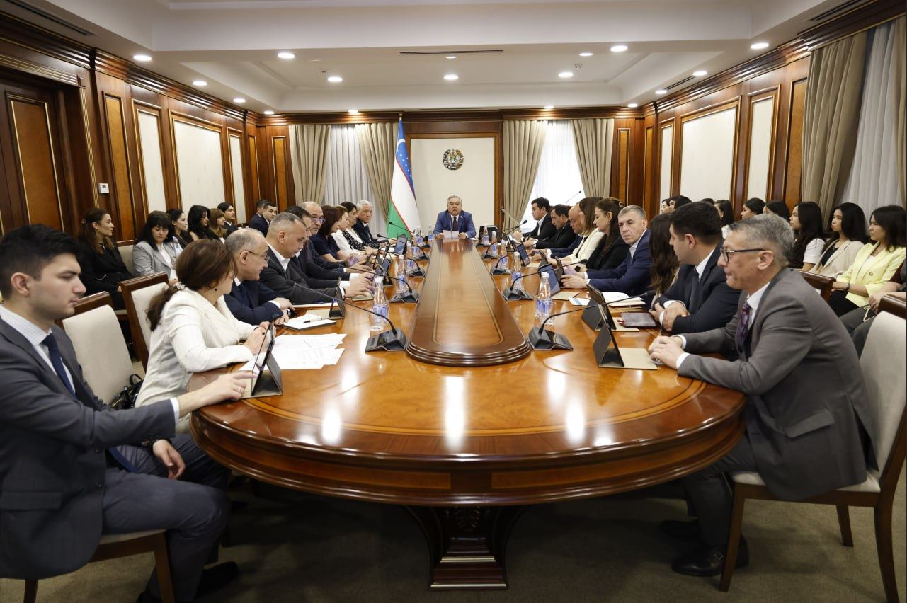 Students of the UWED Participated in a Meeting of the Senate Committee of the Oliy Majlis of the Republic of Uzbekistan