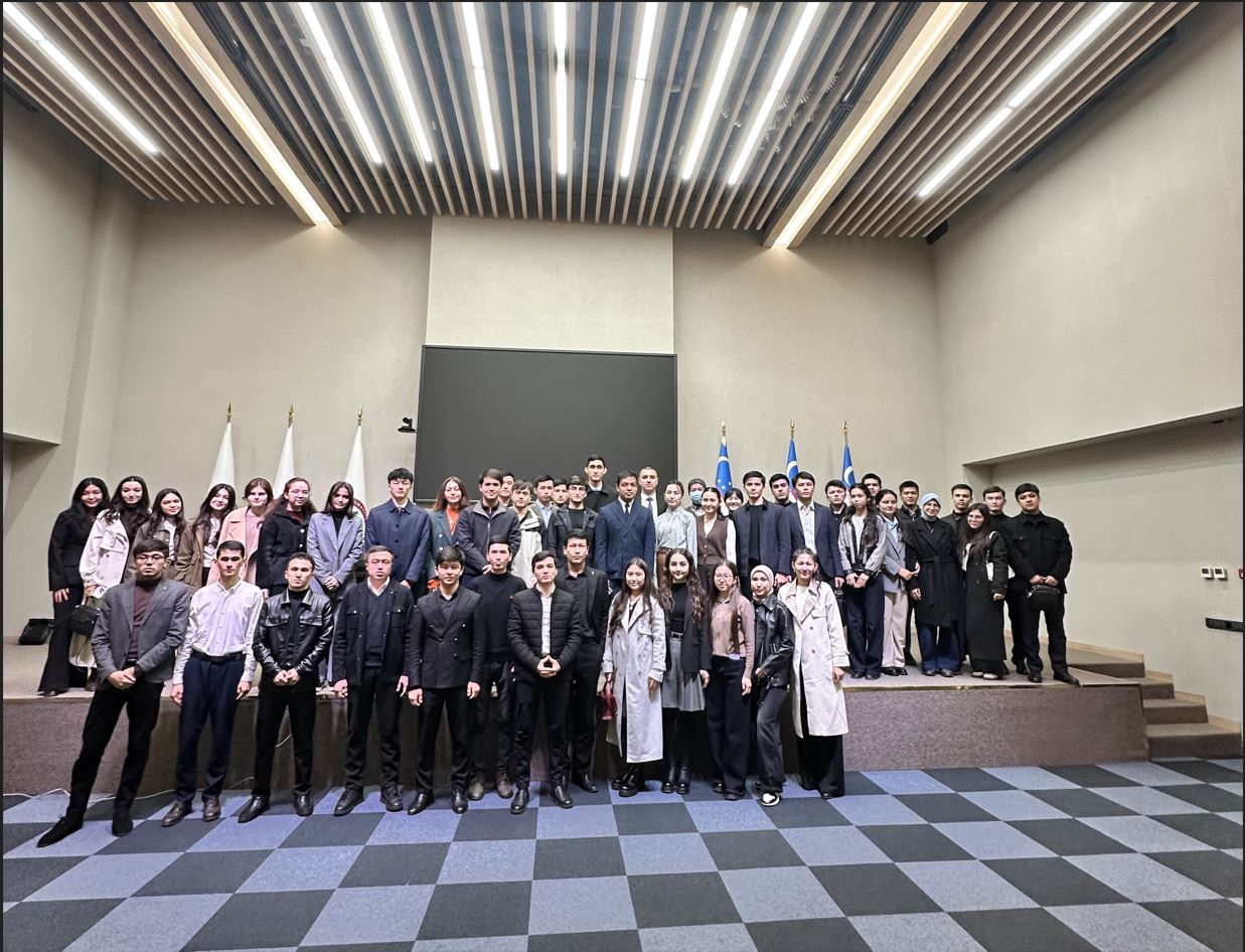 JIDUda O‘zbekistonda SHHT Xalq Diplomatiyasi markazi bosh mutaxassisi ishtirokida master-klass bo‘lib o‘tdi