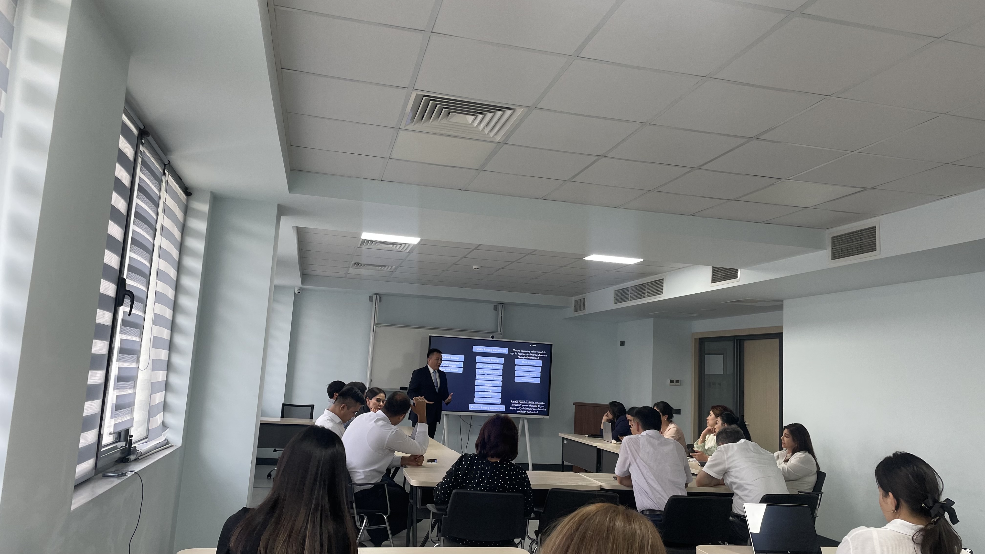 Xalqaro huquq fakultetida yangi o‘quv yilining ilk ilmiy-metodologik seminari o‘tkazildi