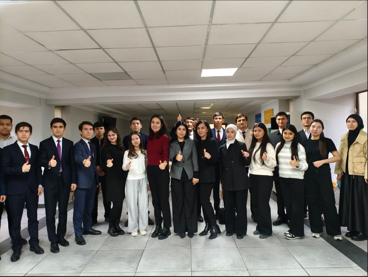 A quiz for students was held based on the ideas of sustainable development